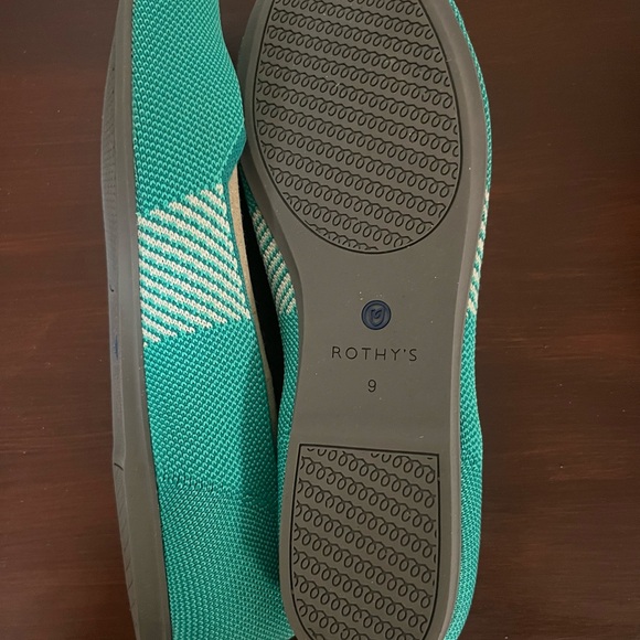 Rothy’s - Picture 2 of 2